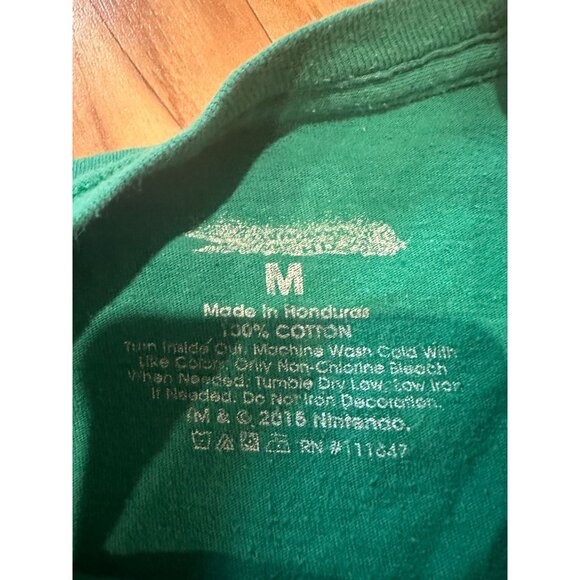 The Legend of Zelda Wind Waker Stained Glass Graphic T-Shirt – Men’s Size M – Gr - Picture 6 of 9